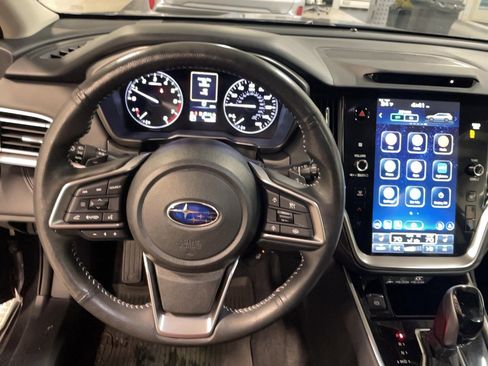 Used 2024 Subaru Outback Limited image 12