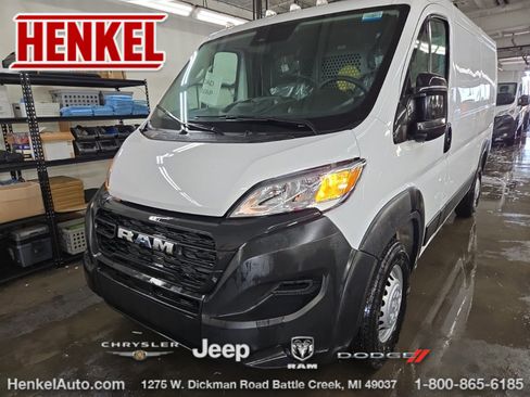 Used 2025 RAM ProMaster 2500 image 1