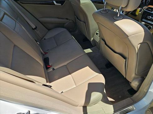 Used 2013 Mercedes-Benz C 250 Sedan image 19