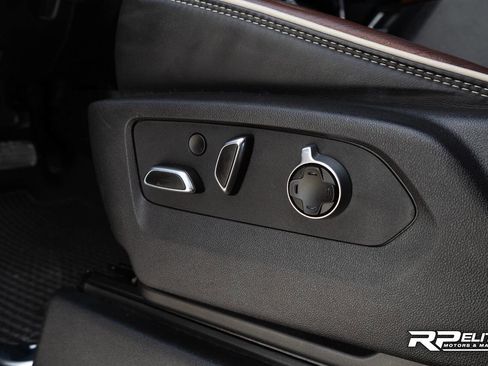 Used 2025 GMC Sierra 2500 Denali Ultimate image 50