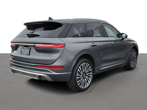 Certified 2022 Lincoln Corsair AWD w/ Premium Package image 4