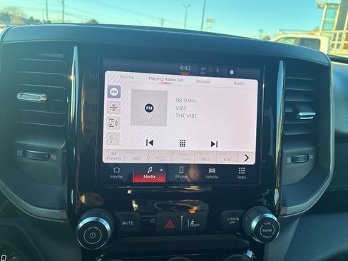 Used 2025 RAM 1500 Tradesman image 20