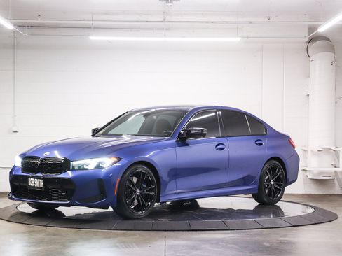 Used 2023 BMW M340i xDrive w/ Premium Package AWD/4WD image 3