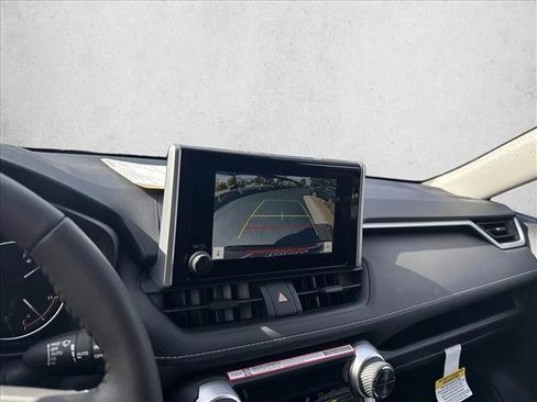 New 2025 Toyota RAV4 XLE image 15