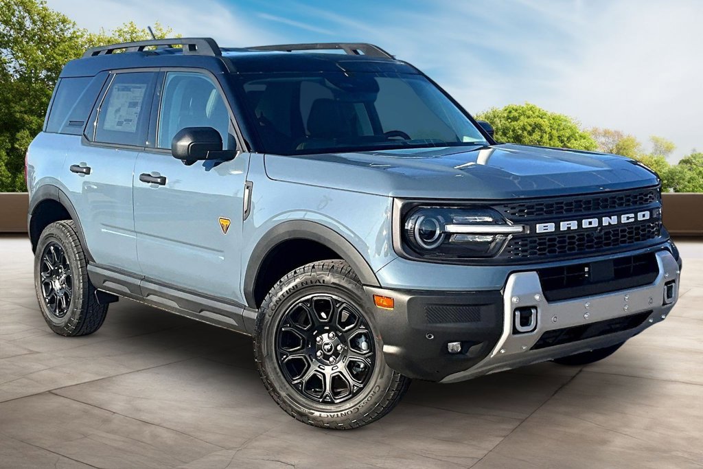 New 2026 Ford Bronco Sport Badlands AWD/4WD image 2