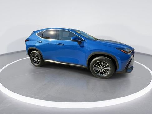 Used 2025 Lexus NX 250 FWD w/ Accessory Package (K3) image 9
