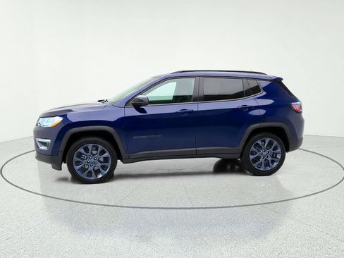 Used 2021 Jeep Compass Latitude AWD/4WD image 3