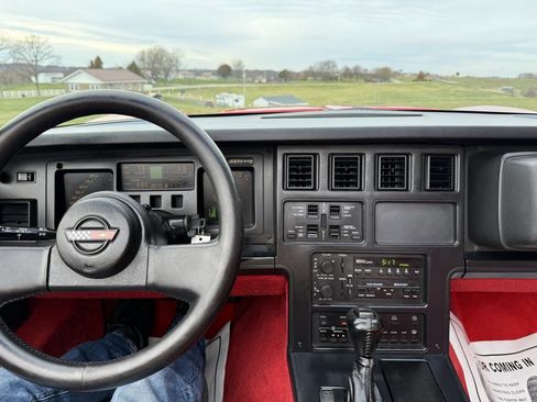 Used 1989 Chevrolet Corvette Convertible image 10