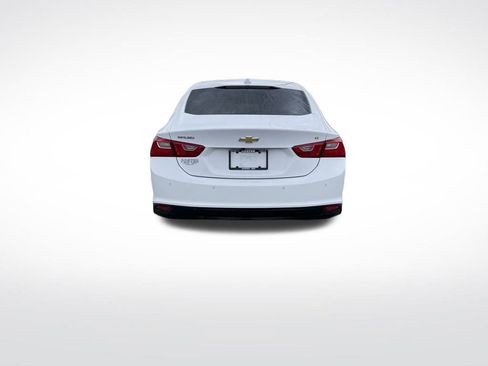 Used 2024 Chevrolet Malibu LT image 4