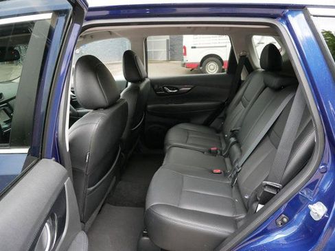Certified 2017 Nissan Rogue SL w/ SL Premium Package AWD/4WD image 10