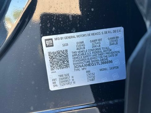 Used 2026 Chevrolet Equinox LT FWD image 32