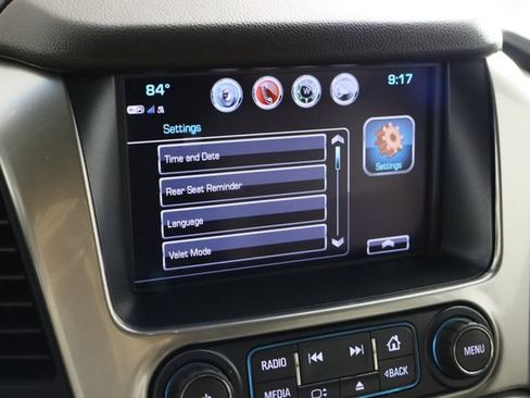 Used 2019 Chevrolet Tahoe Premier w/ RST 6.2L Performance Edition AWD/4WD image 33