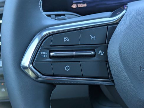 New 2026 Chevrolet Traverse LT image 18