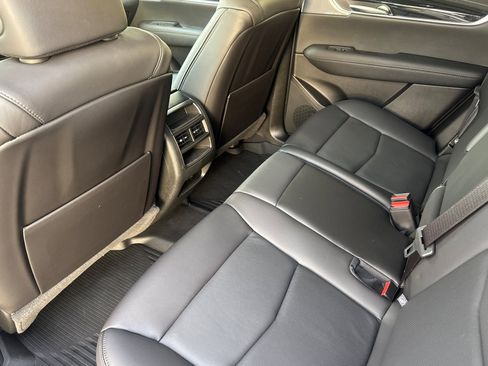 Used 2025 Cadillac XT5 Premium Luxury w/ Technology Package image 13