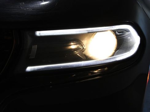 Used 2022 Dodge Charger SXT RWD image 47