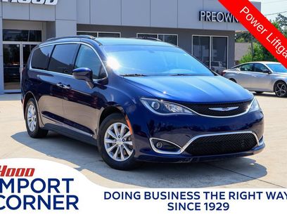 Used 2017 Chrysler Pacifica Touring-L