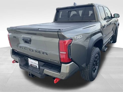 New 2026 Toyota Tacoma TRD Off-Road AWD/4WD image 9