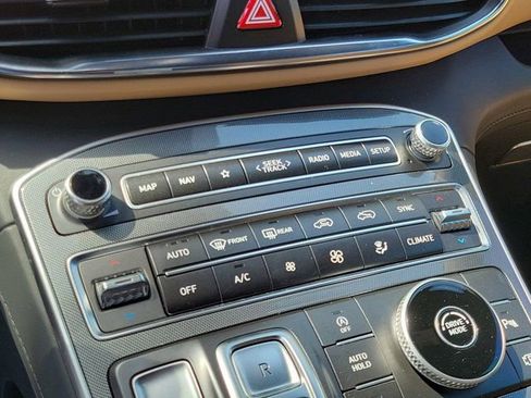 Certified 2023 Hyundai Santa Fe Calligraphy image 30