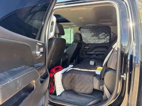 Used 2017 GMC Sierra 2500 Denali w/ Duramax Plus Package image 23