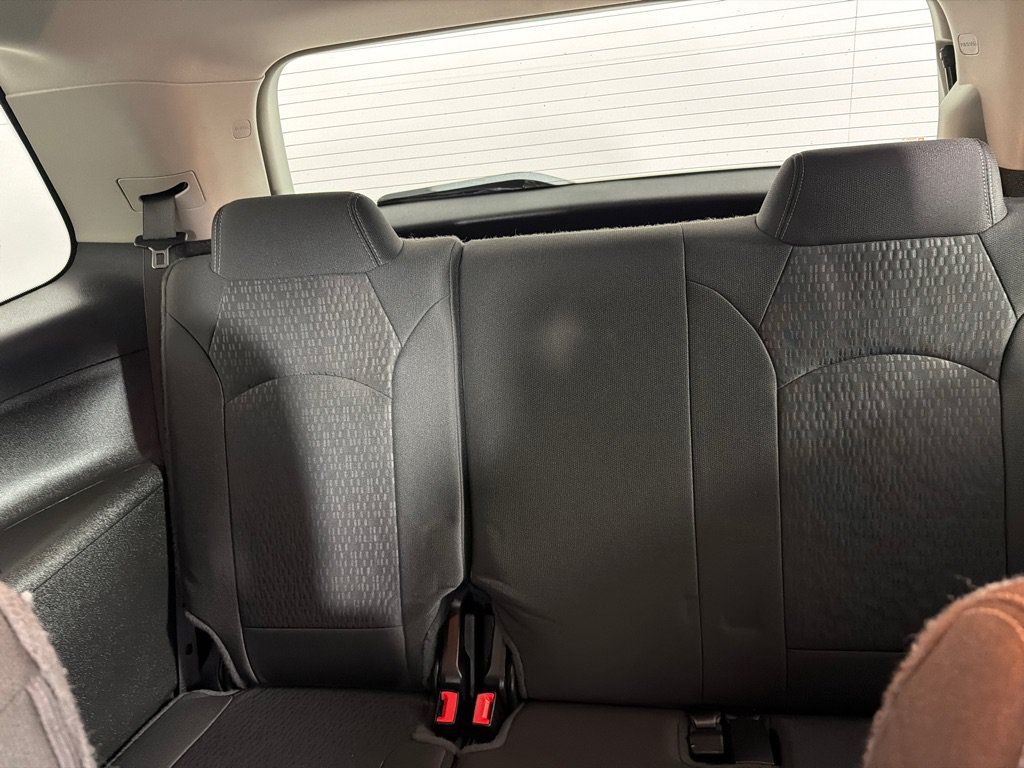 Used 2015 GMC Acadia SLE FWD image 20