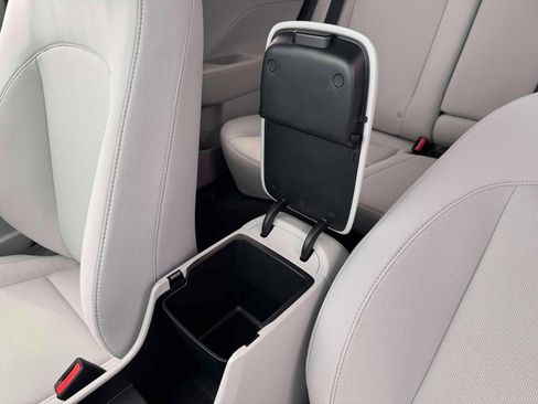 New 2026 Hyundai Kona SEL Sport AWD/4WD image 19