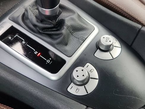 Used 2005 Mercedes-Benz SLK 350 image 40