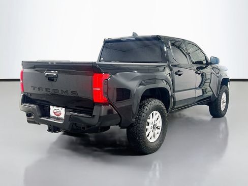 Used 2025 Toyota Tacoma 4x4 Double Cab image 4