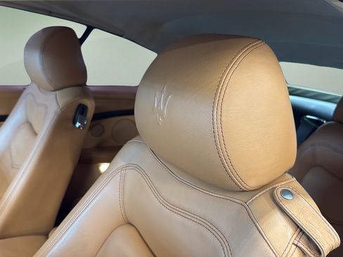 Used 2015 Maserati GranTurismo Convertible RWD image 33