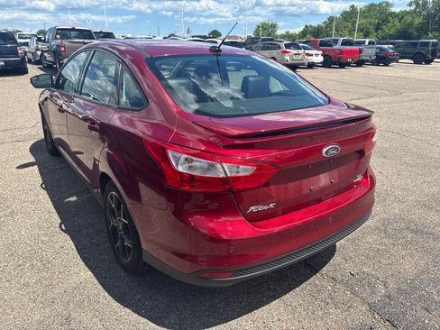 Used 2013 Ford Focus SE FWD image 14
