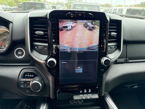 New 2026 RAM 1500 4x4 Crew Cab image 14