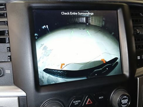 Used 2019 RAM 1500 Classic Warlock AWD/4WD image 26