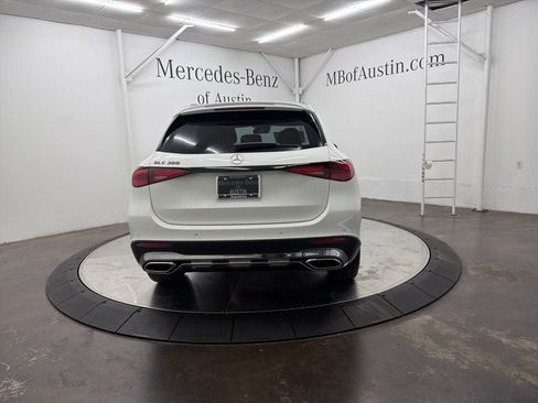 New 2026 Mercedes-Benz GLC 300 image 6