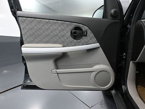 Used 2008 Chevrolet Equinox LS image 18