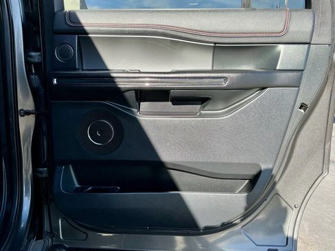 Used 2019 Ford Expedition Max Limited w/ Equipment Group 303A image 25