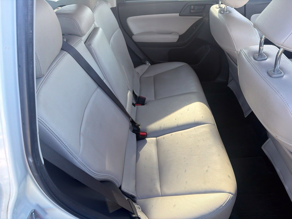 Used 2015 Subaru Forester 2.5i Premium AWD/4WD image 12