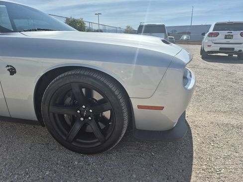Used 2022 Dodge Challenger SRT Hellcat Redeye RWD image 5