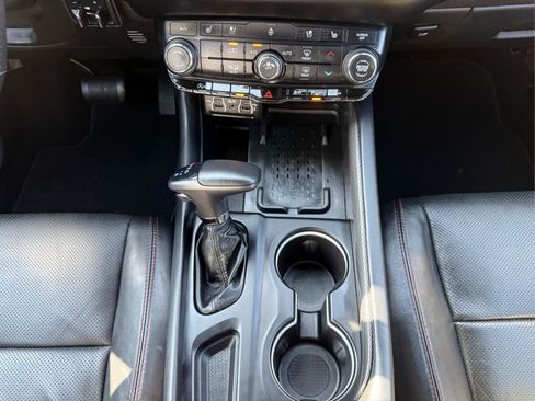Used 2025 Dodge Durango GT AWD/4WD image 21