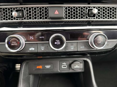 Used 2023 Honda Civic Sport image 23