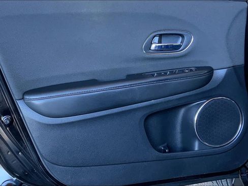 Used 2022 Honda HR-V EX image 22