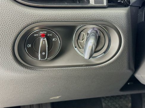 New 2026 Porsche Macan image 14