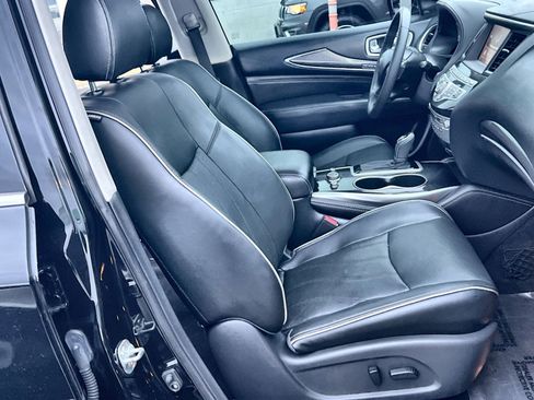 Used 2019 INFINITI QX60 Luxe w/ Essential Package image 28