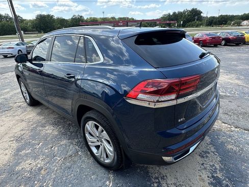 Used 2020 Volkswagen Atlas Cross Sport SEL AWD/4WD image 6