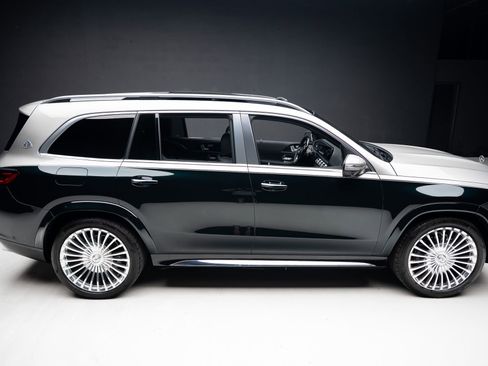 Used 2024 Mercedes-Benz Maybach GLS 600 Maybach GLS 600 image 38