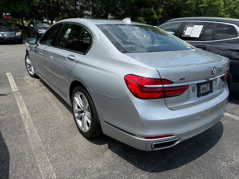 Used 2016 BMW 750i xDrive AWD/4WD image 4