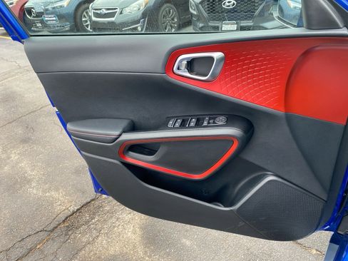 Certified 2023 Kia Soul GT-Line image 22