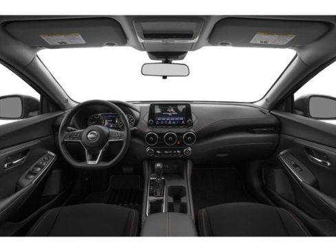 Used 2022 Nissan Sentra SR w/ SR Premium Package image 12