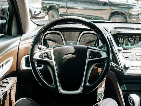 Used 2015 Chevrolet Equinox LT w/ Chrome Appearance Package FWD image 24