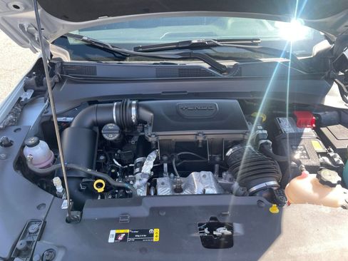 Used 2025 Jeep Compass Trailhawk image 27