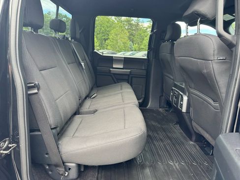 Used 2016 Ford F150 XLT w/ Equipment Group 302A Luxury AWD/4WD image 27