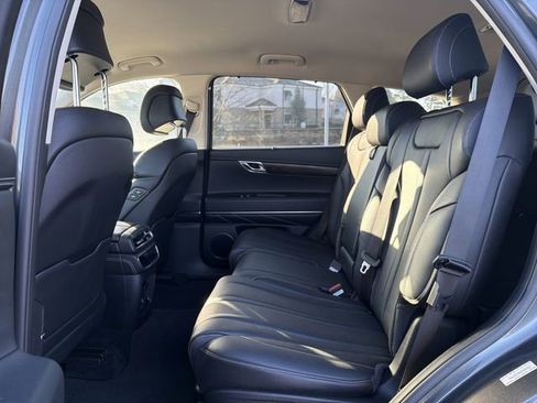 Used 2024 Genesis GV80 2.5T image 13